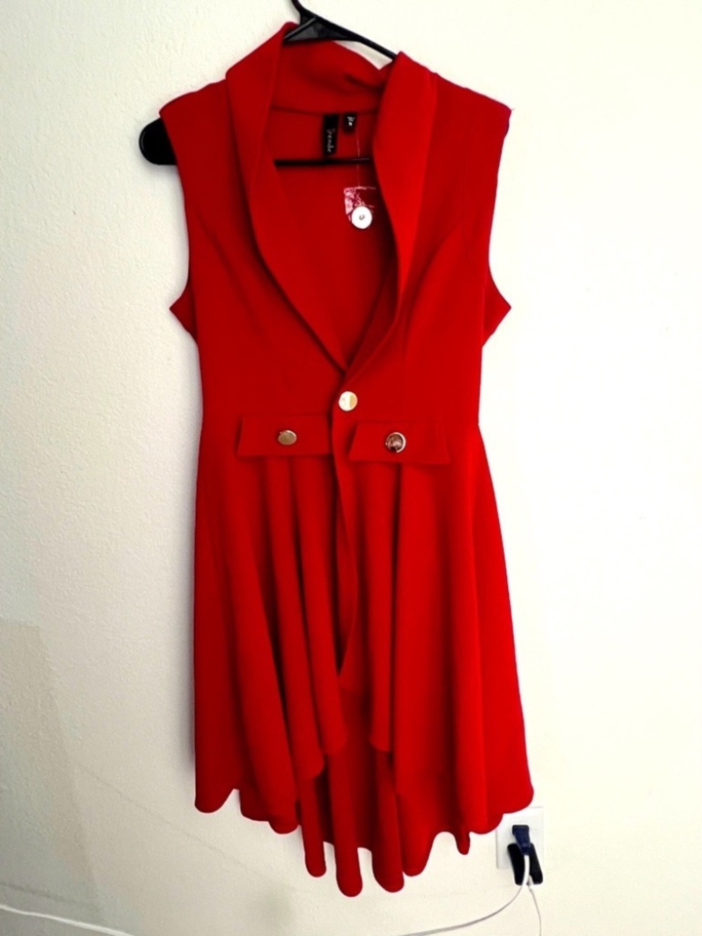 NEW! TRENDE SIZE MEDIUM M DRESS/ JACKET/ TOP RED LOT5928